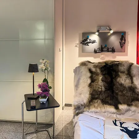 Bequemes Zentrales & Terrasse Appartamento Flims