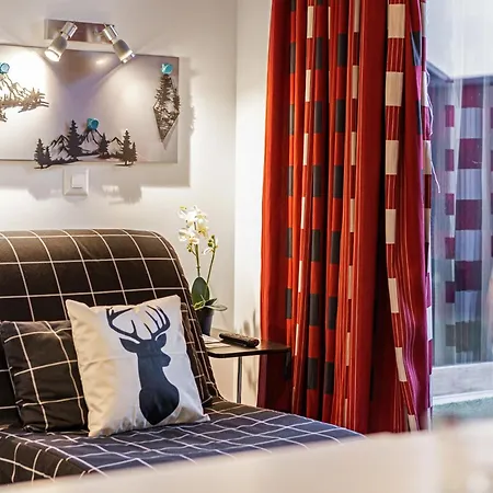 Appartement Bergstudio I I Laax I I Caumasee Flims