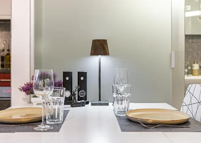 Bequemes zentrales Apartment&Terrasse *