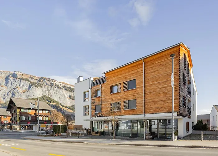 Bequemes zentrales Apartment&Terrasse Apartment Flims